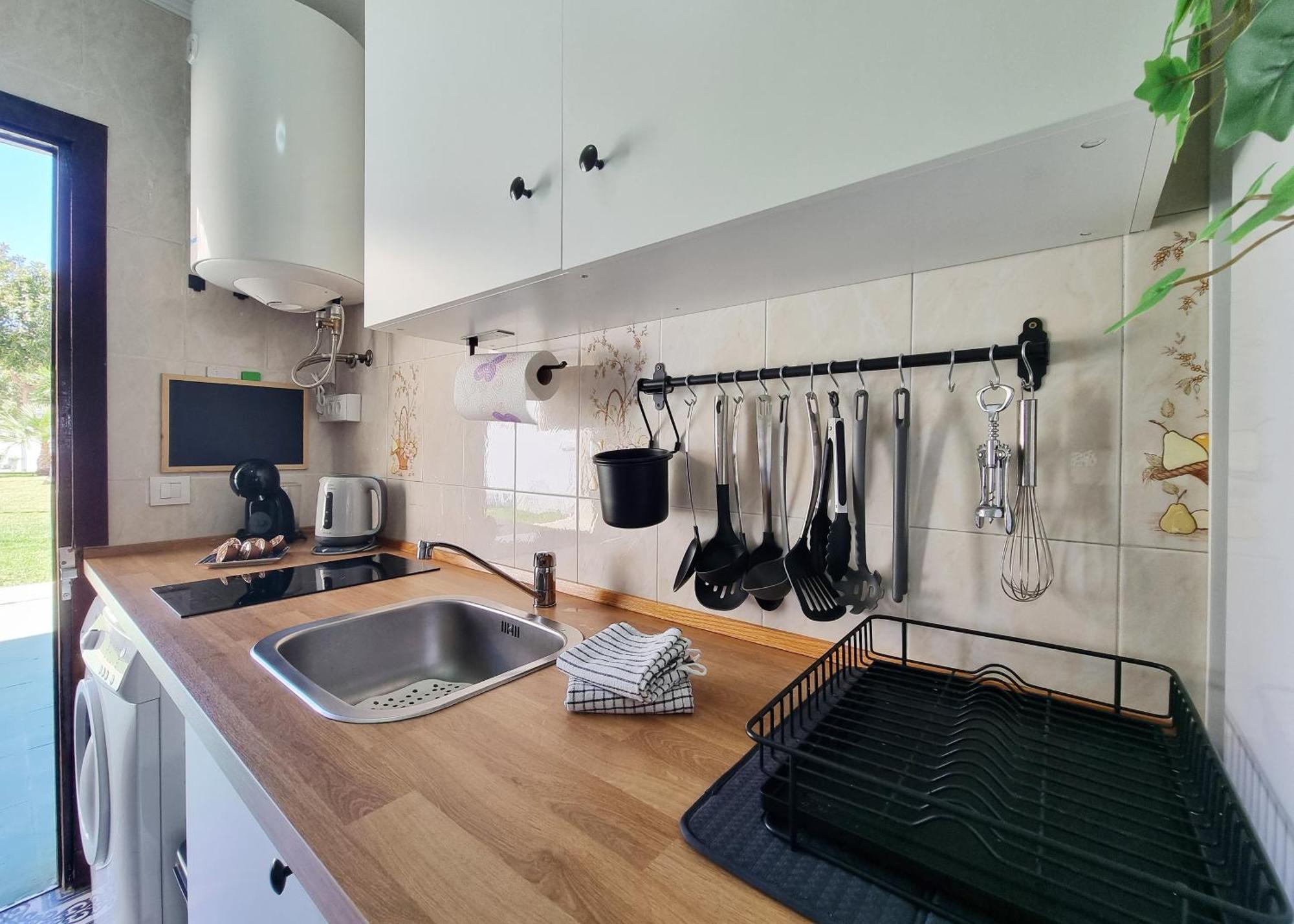 Tinoko Apartament In La Carihuela Beach Torremolinos Kültér fotó