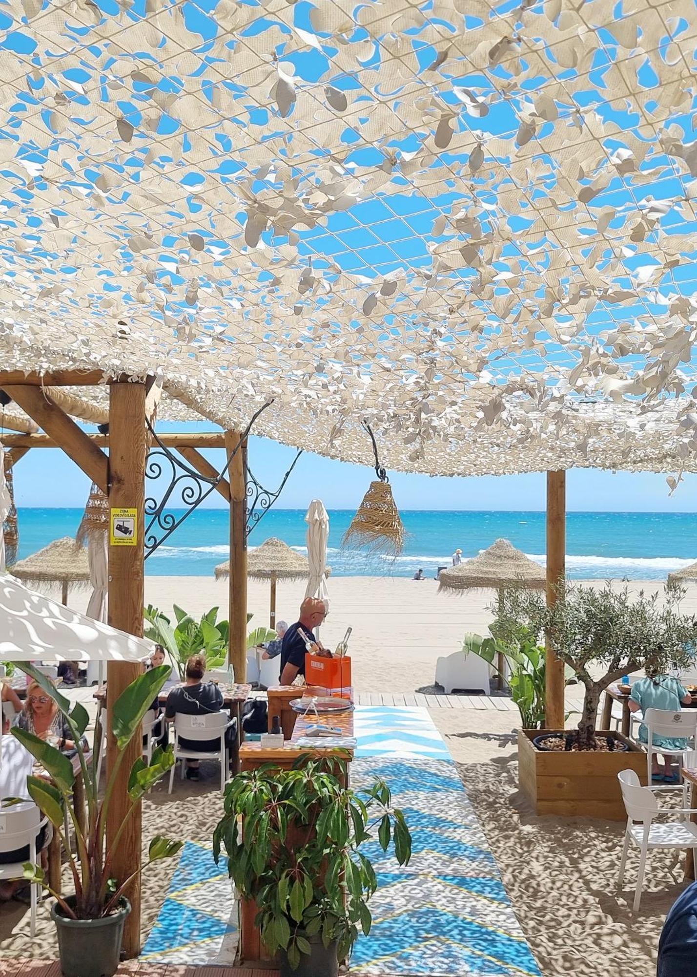 Tinoko Apartament In La Carihuela Beach Torremolinos Kültér fotó